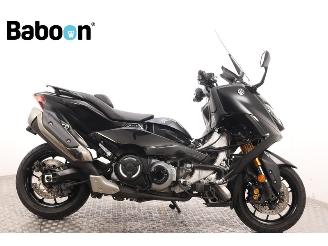 skadebil motor Yamaha  T-Max Tech Max 560 ABS 2023/10