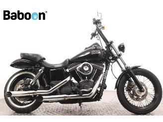 krockskadad bil auto Harley-Davidson A4 Avant FXDB Dyna Street Bob 2015/6