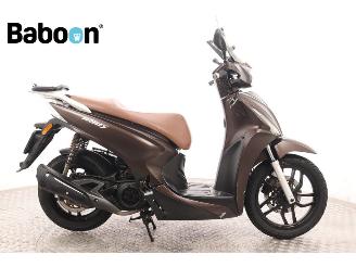 Kymco  150i New People S A picture 1