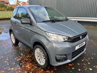 danneggiata microvetture Aixam  City Premium 2023/4