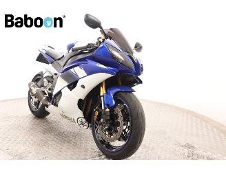 Yamaha  YZF-R6 picture 2