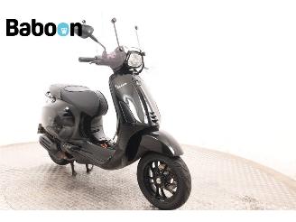 Vespa  Sprint 25KM picture 2