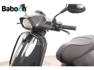 Vespa  Sprint 25KM picture 13