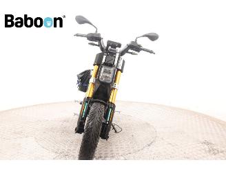 BMW  CE 02 picture 3