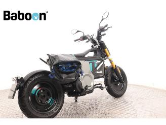 BMW  CE 02 picture 8