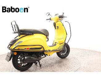 Vespa  Sprint 45KM picture 7