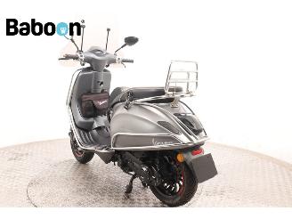 Vespa  Sprint 25KM picture 6