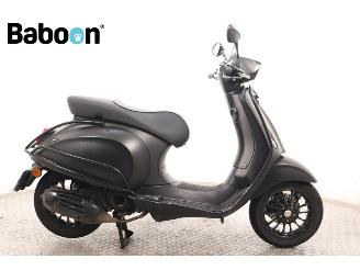 skadebil bromfiets Vespa  Sprint 45KM 2020/9