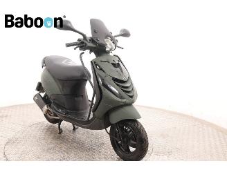 Piaggio  Zip 45KM picture 2