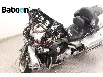 Harley-Davidson  FLHTCUI Ultra Glide Classic 100Th Anniversary picture 20