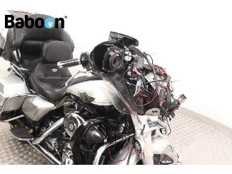 Harley-Davidson  FLHTCUI Ultra Glide Classic 100Th Anniversary picture 13