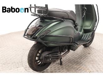 Vespa  Sprint 45KM picture 11