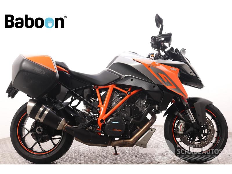 KTM  1290 Super Duke GT