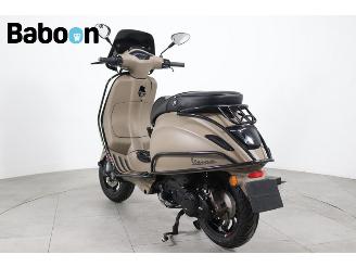 Vespa  Sprint 45KM picture 6