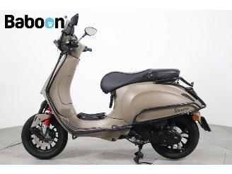 Vespa  Sprint 45KM picture 5