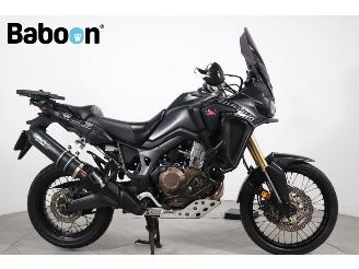 krockskadad bil motor Honda  CRF 1000 L Africa Twin 2016/1
