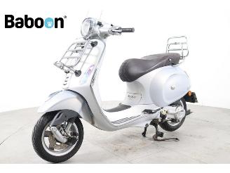 Vespa  Primavera 25KM picture 4