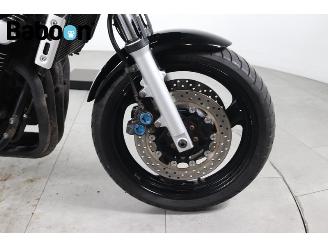 Yamaha FZS 600 Fazer picture 10