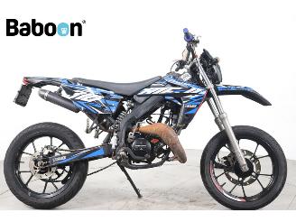 damaged scooters Rieju  MRT 50 SM 45KM 2020/2