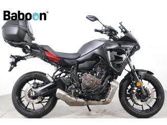 krockskadad bil motor Yamaha ST 2 Tracer 7 2020/8