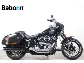 krockskadad bil auto Harley-Davidson Clio FLSB Sport Glide 2021/8