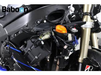 Yamaha  YZF-R1 picture 11