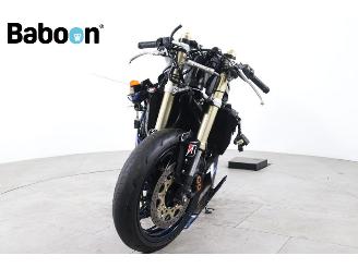 Yamaha  YZF-R1 picture 3