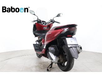 Honda PCX 125 ABS picture 4