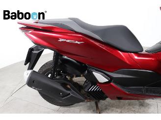 Honda PCX 125 ABS picture 10