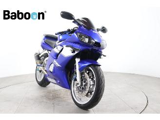 Yamaha  YZF-R6 picture 2