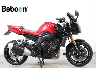 krockskadad bil motor Yamaha FZ 1 Fazer  2011/2