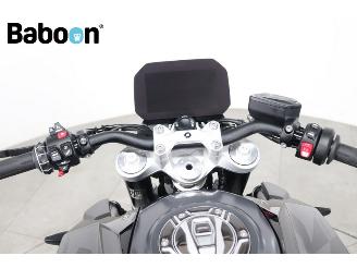 BMW F 900 R A2 Triple Black picture 19