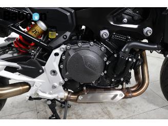 BMW F 900 R A2 Triple Black picture 14