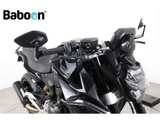 BMW F 900 R A2 Triple Black picture 9