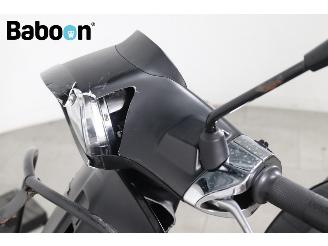 Vespa  Sprint 45KM picture 17