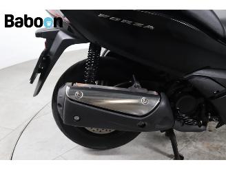 Honda  Forza 300 C-ABS picture 14