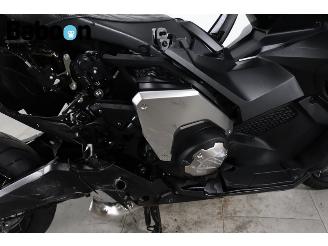 Honda  X-ADV picture 13