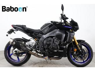 krockskadad bil motor Yamaha MT-10 SP 2023/11