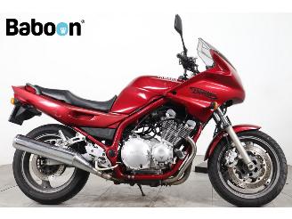 krockskadad bil motor Yamaha XJ 900 S Diversion 1997/3