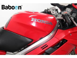 Honda VFR 750 F picture 18