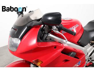 Honda VFR 750 F picture 9