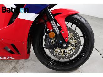 Honda CBR 600 RR ABS picture 10