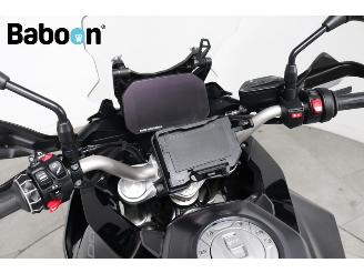 BMW  F 900 XR Triple Black picture 17