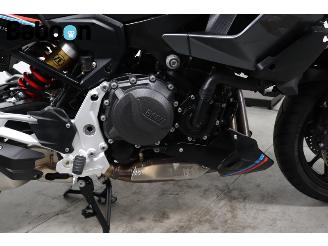 BMW  F 900 XR Triple Black picture 12