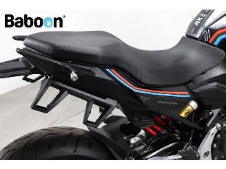 BMW  F 900 XR Triple Black picture 15