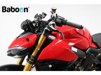 Ducati Streetfighter V4 S picture 26