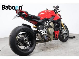 Ducati Streetfighter V4 S picture 2