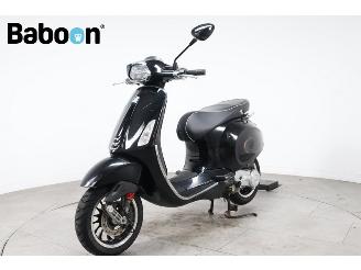 Vespa  Sprint 45KM picture 9