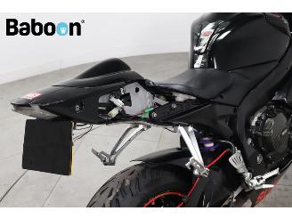 Suzuki  GSX-R 750 picture 18