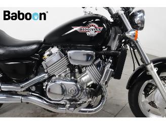 Honda VF 750 C Magna picture 12